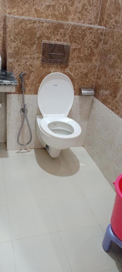 Ananta Residency Hotel Risikés Kültér fotó