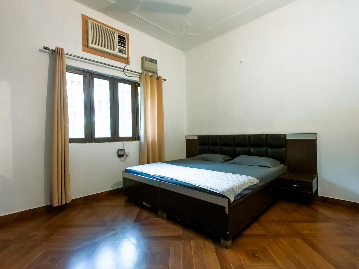 Ananta Residency Hotel Risikés Kültér fotó
